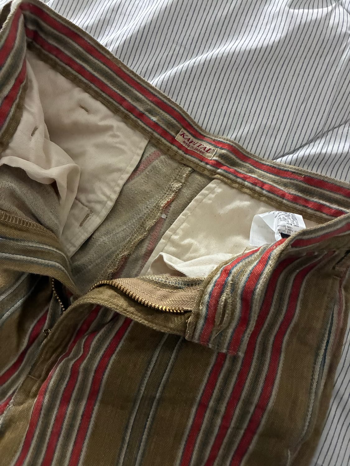 캐피탈 린넨 카리브 쉐도우 스트라이프 플레어 팬츠 상품이미지1