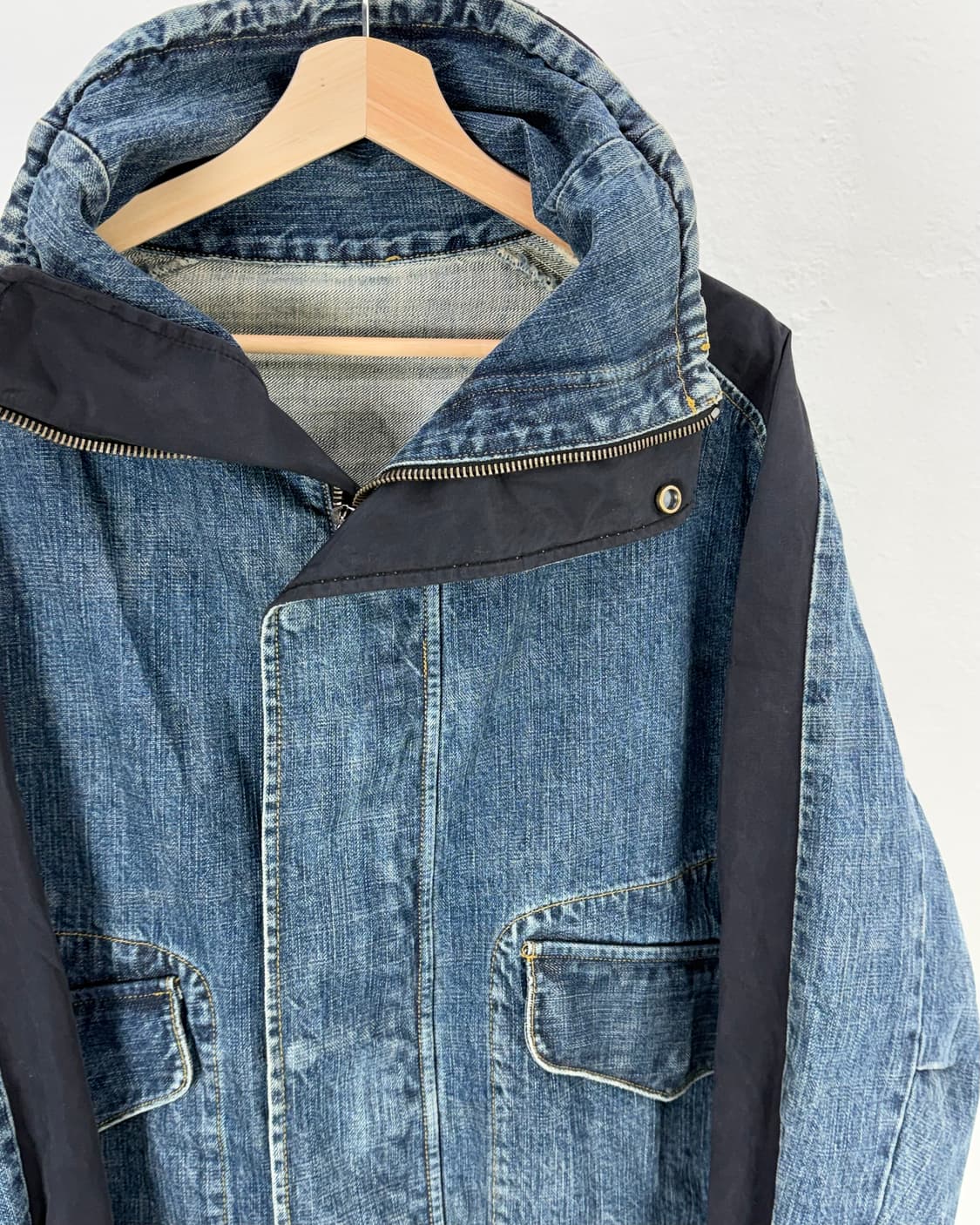 도미넌스 스트라반 프론트 하이넥 케블러 인디고 데님 자켓 상품이미지4