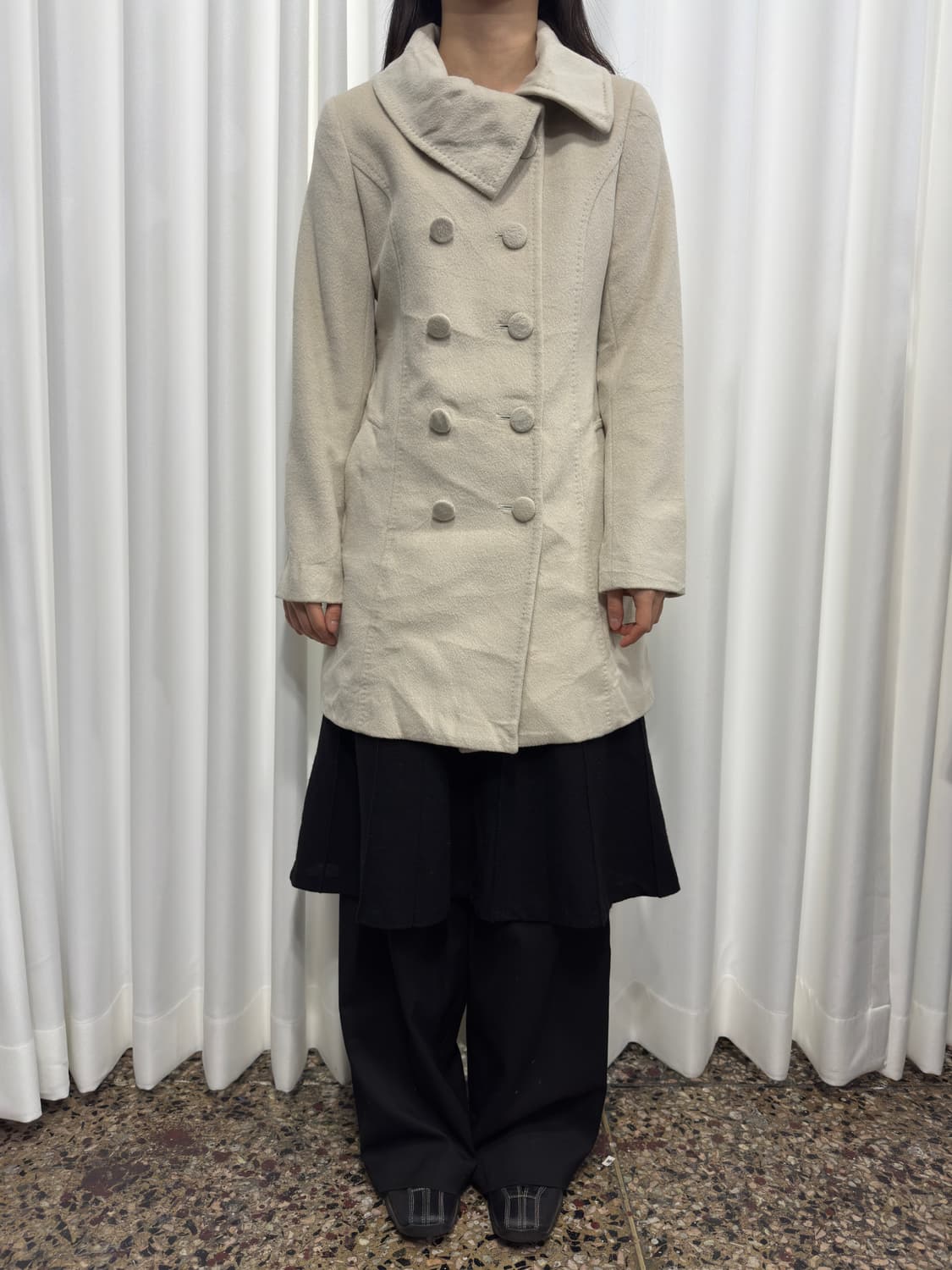 ivory button coat 상품이미지1