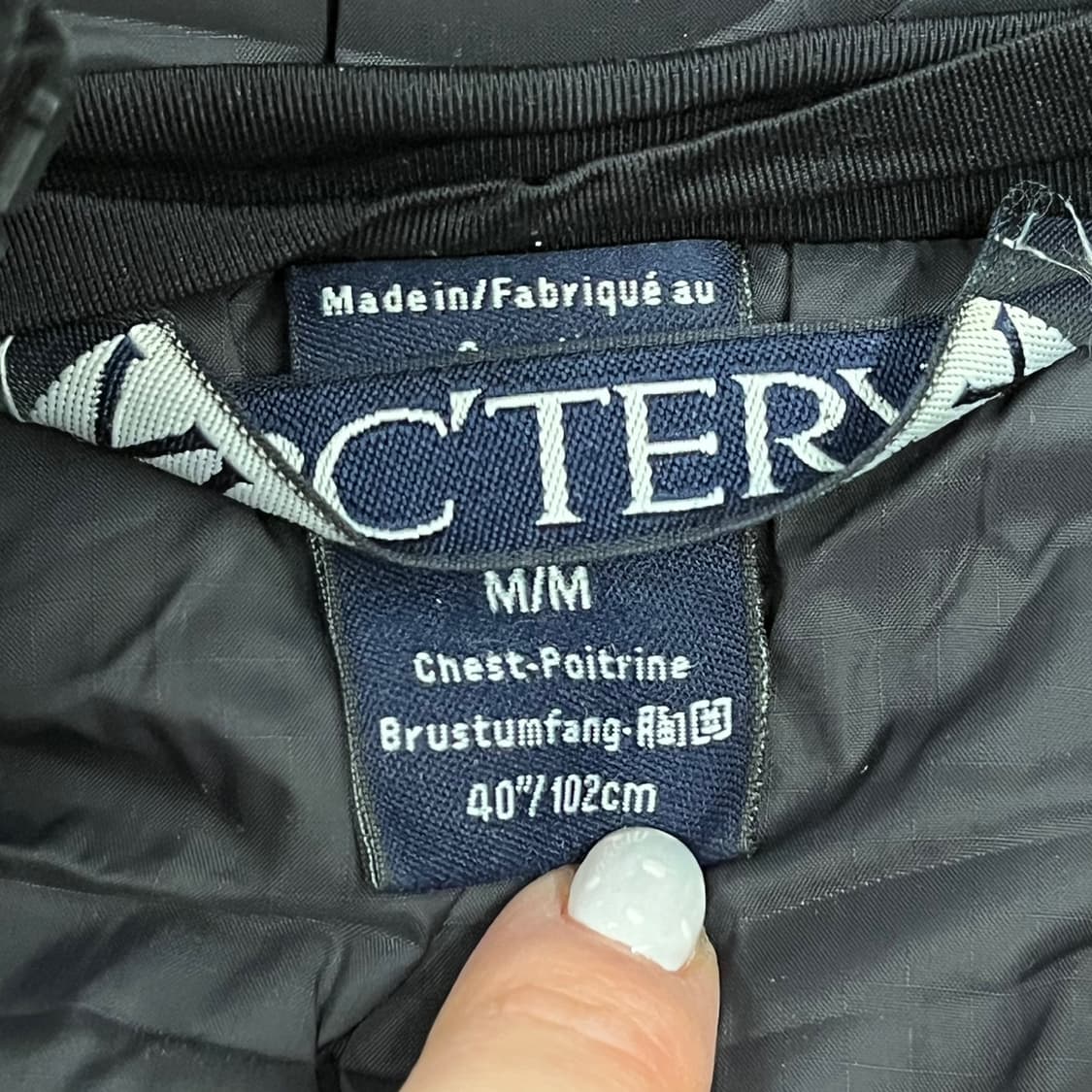 [정품/M] 아크테릭스 블랙  피션 sv b18 상품이미지5