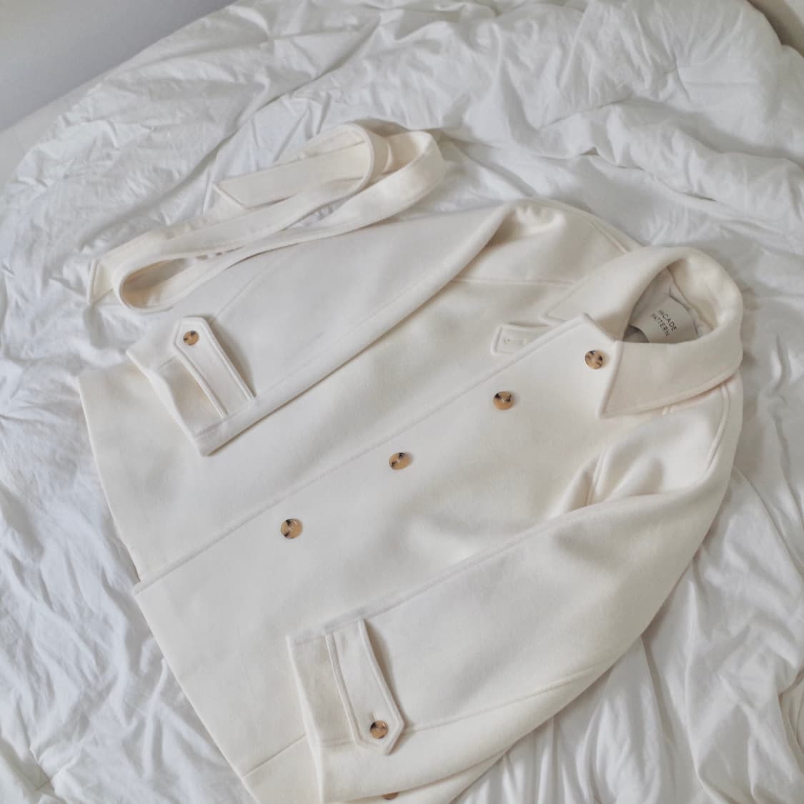 파사드패턴 캐시미어 벨티드 하프코트 아이보리 s 상품이미지4