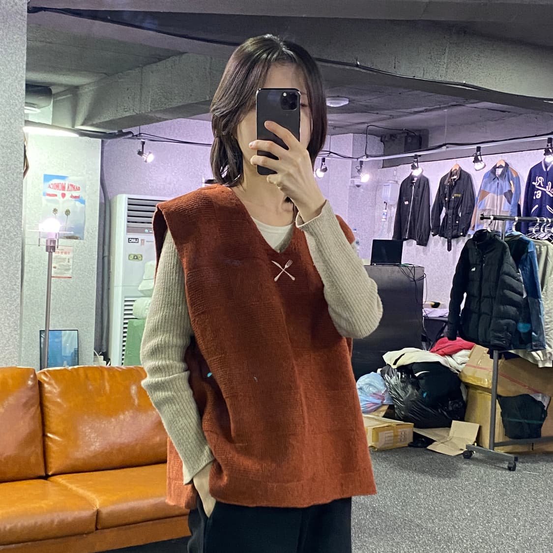 아이앱스튜디오 X 던전 니트 베스트 B3154 상품이미지1