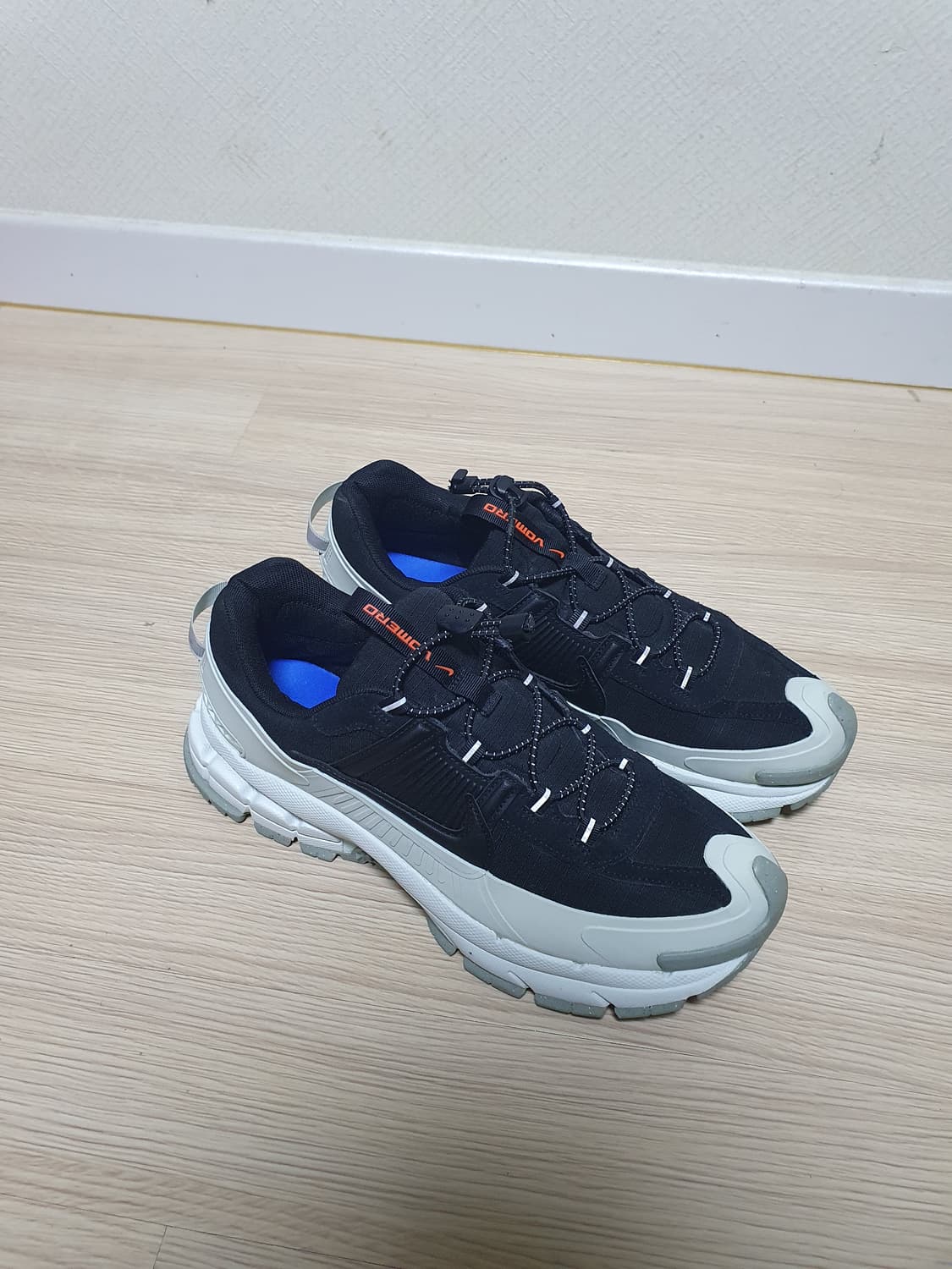 나이키 줌 보메로 룸 운동화 275 상품이미지2