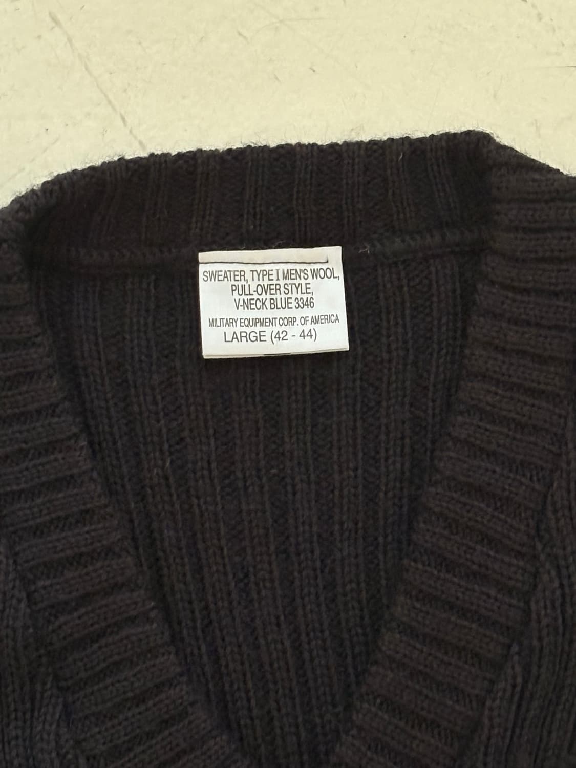 80-90's US NAVY Wool V-Neck Sweater. 상품이미지6