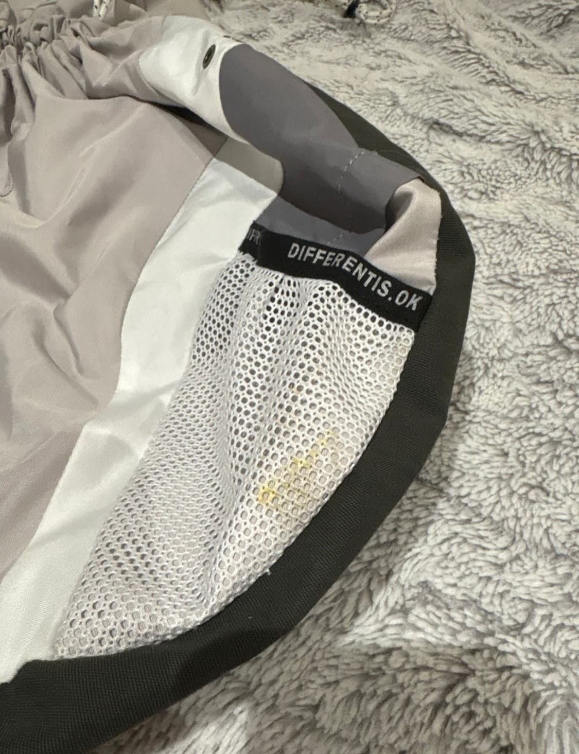 디프런트이츠오케이 가방 상품이미지4