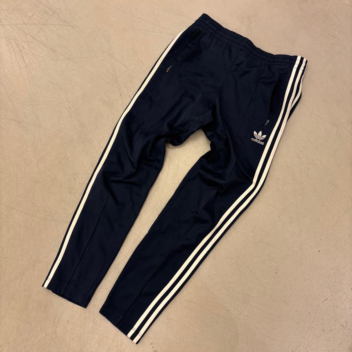 아디다스 삼선 오리지널 트랙 팬츠 상품이미지1