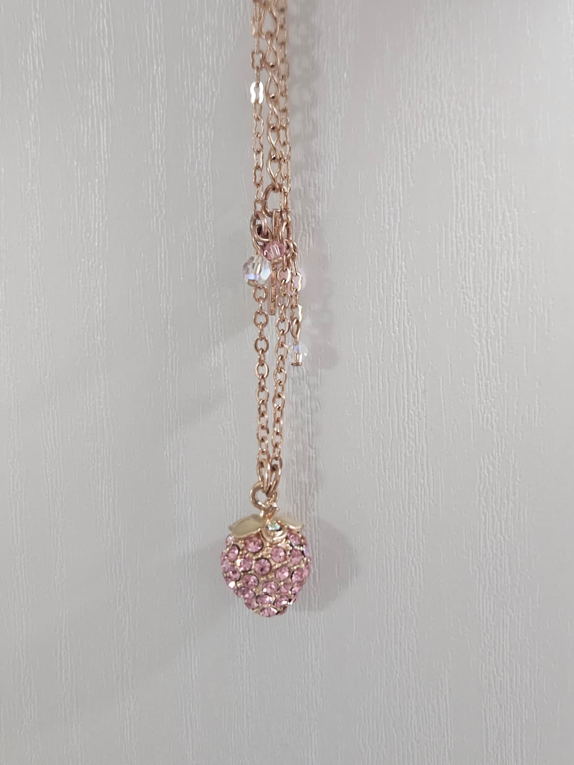 안나수이딸기목걸이 상품이미지1