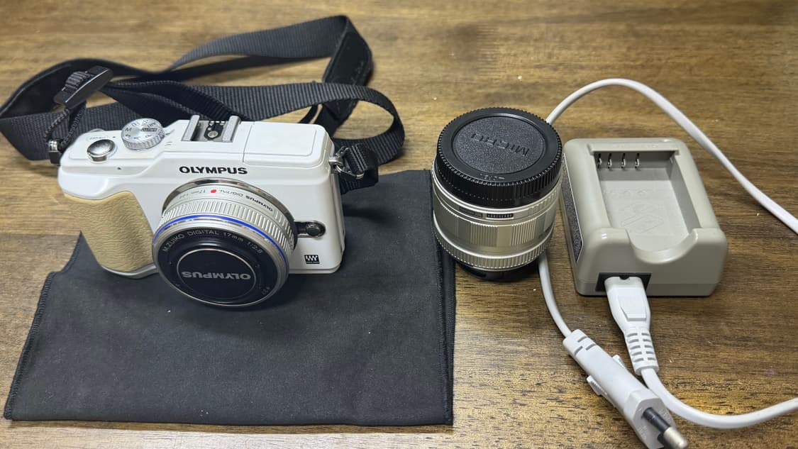 올림푸스 pen E-PL2 상품이미지1