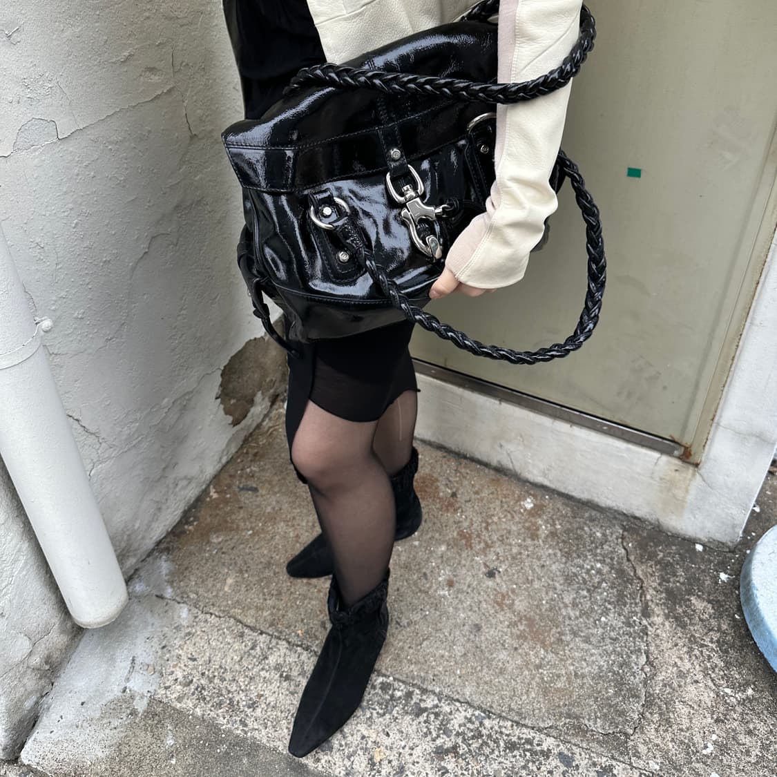 00s 프란체스코 비아시아 페이턴트 가죽 백 상품이미지7