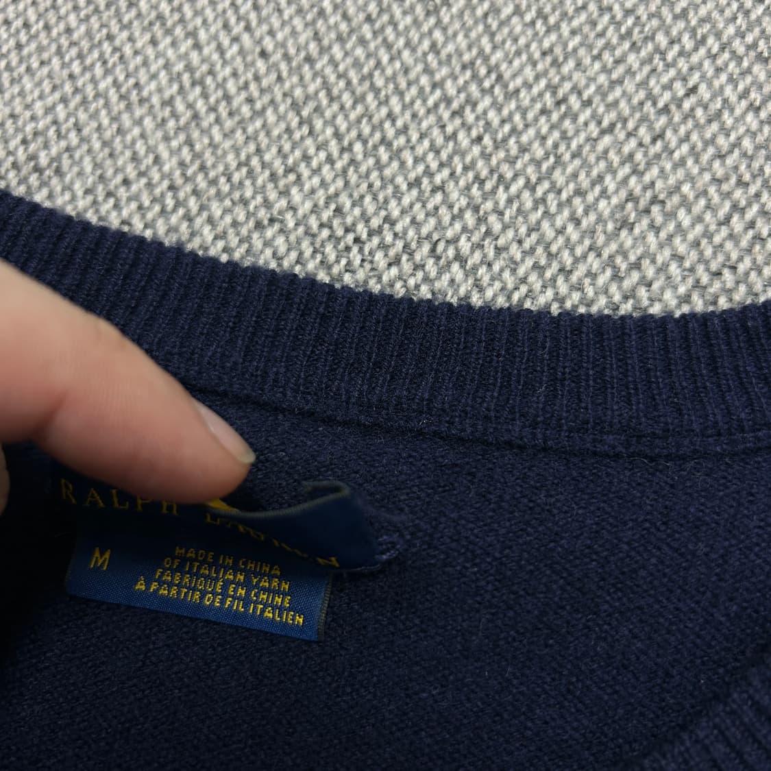 폴로 메리노울 네이비 니트(M) 상품이미지3