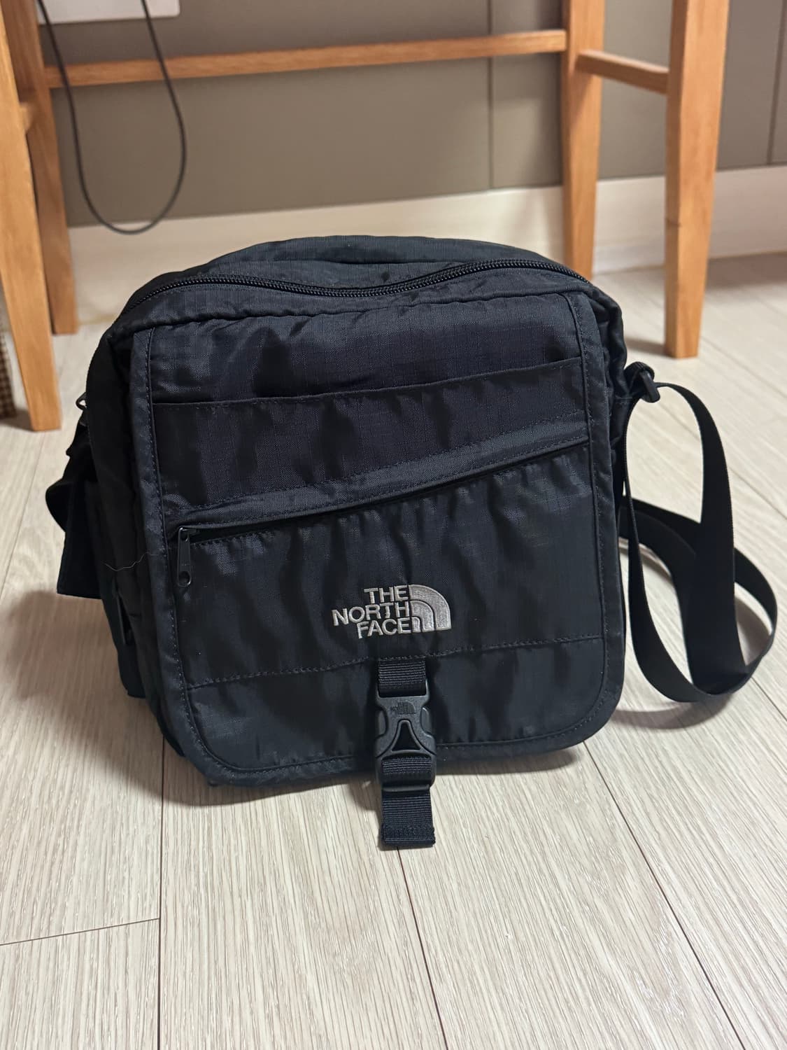 노스페이스 크로스백 상품이미지1