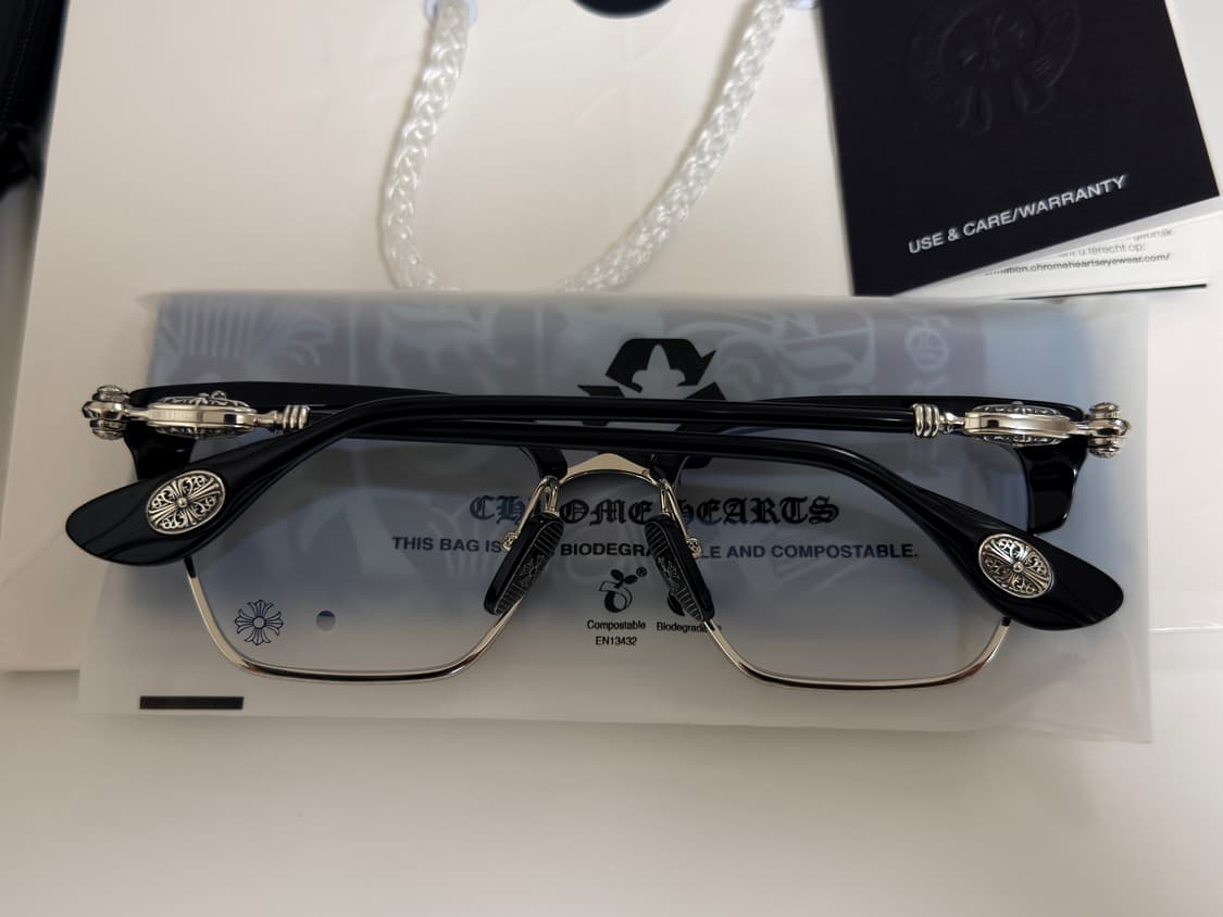 크롬하츠 니플로폴리스 하금테 안경 상품이미지3