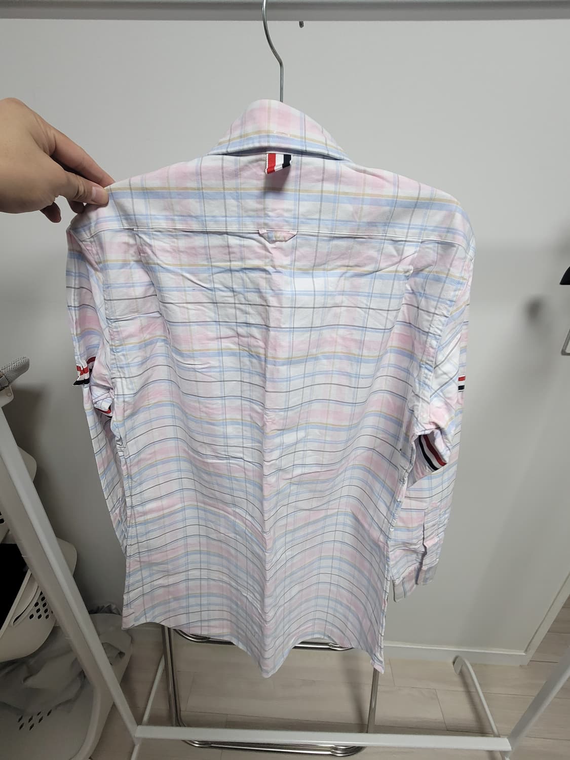 (급매)톰브라운 핑크 체크 셔츠 m사이즈 (새상품) 정품 상품이미지2