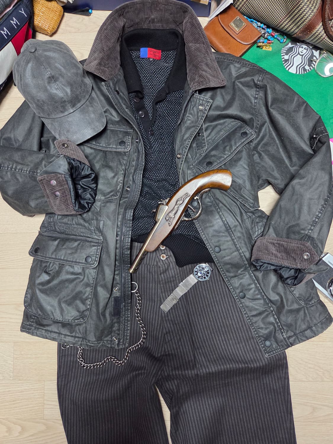 UNGARO PARIS 울 카라 니트 블랙  상품이미지3