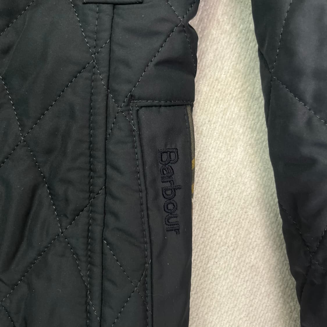 W 95 바버 퀄팅 벨티드 자켓 상품이미지5