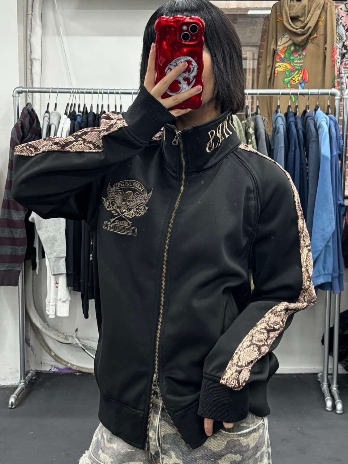 밴슨 레더 뱀피 사이드 라인 집업 상품이미지5