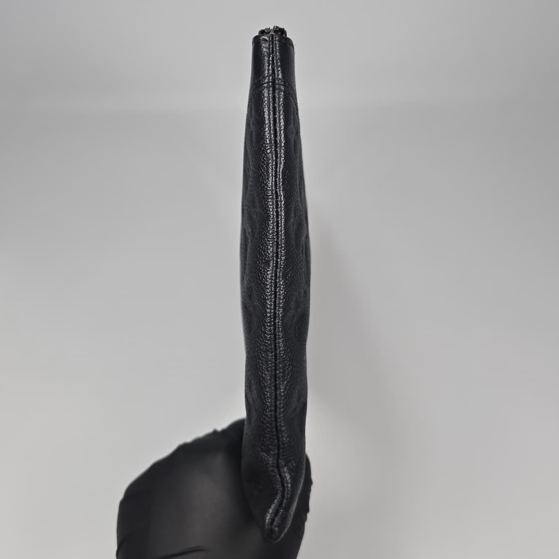 루이비통 앙프렝뜨 데일리 파우치 상품이미지5