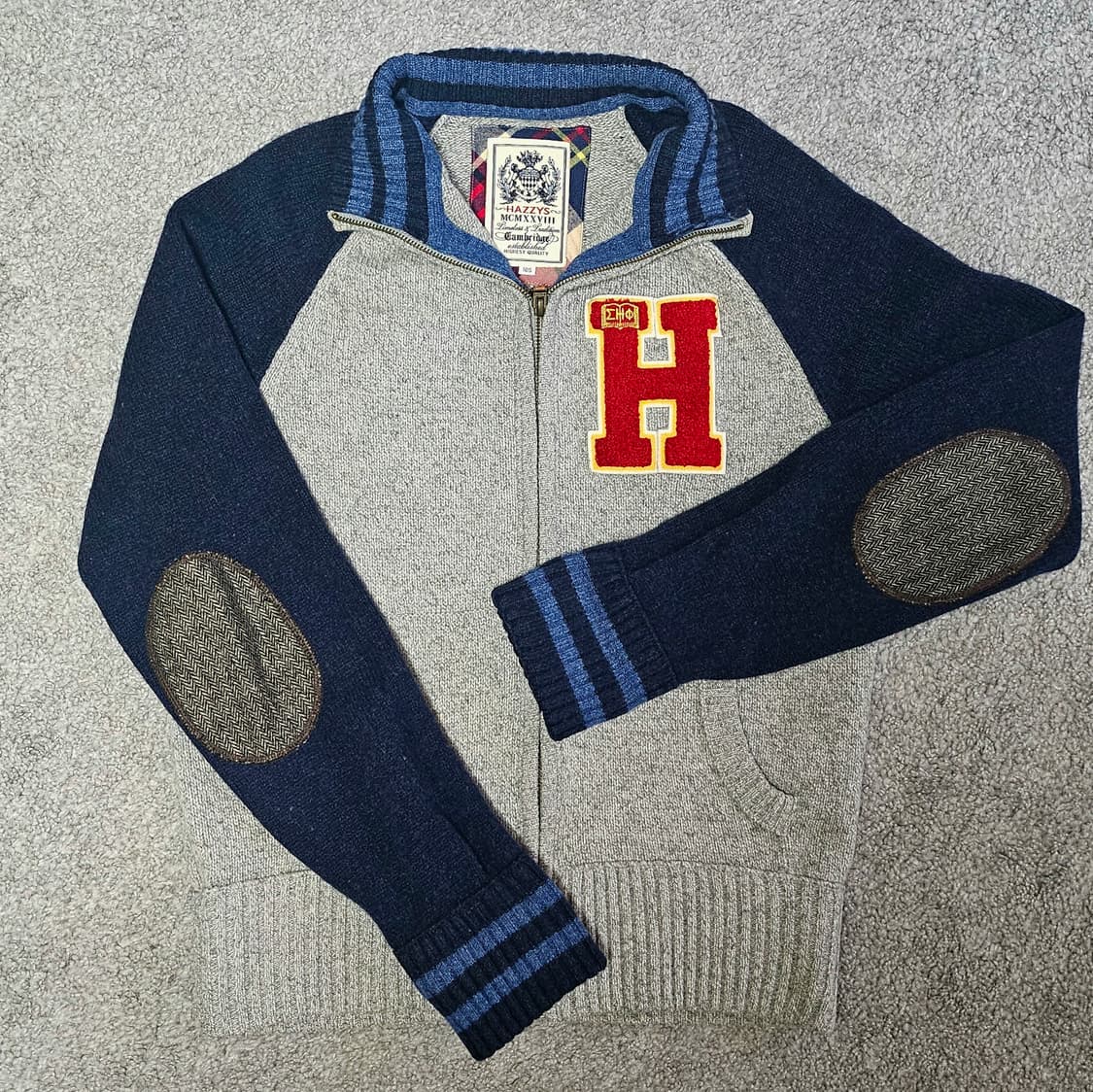 헤지스 H 로고 니트 집업 가디건 상품이미지1