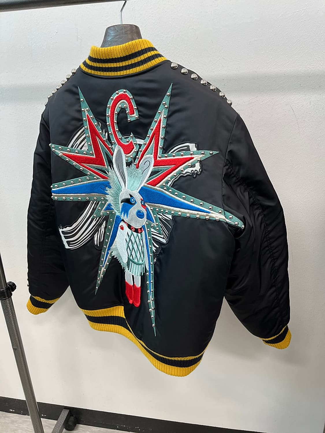 105) MCM 17ss 펑크에토스 스터드 봄버자켓  상품이미지7