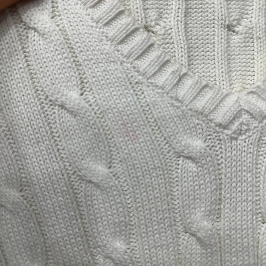 폴로 브이넥 꽈배기 니트 상품이미지4