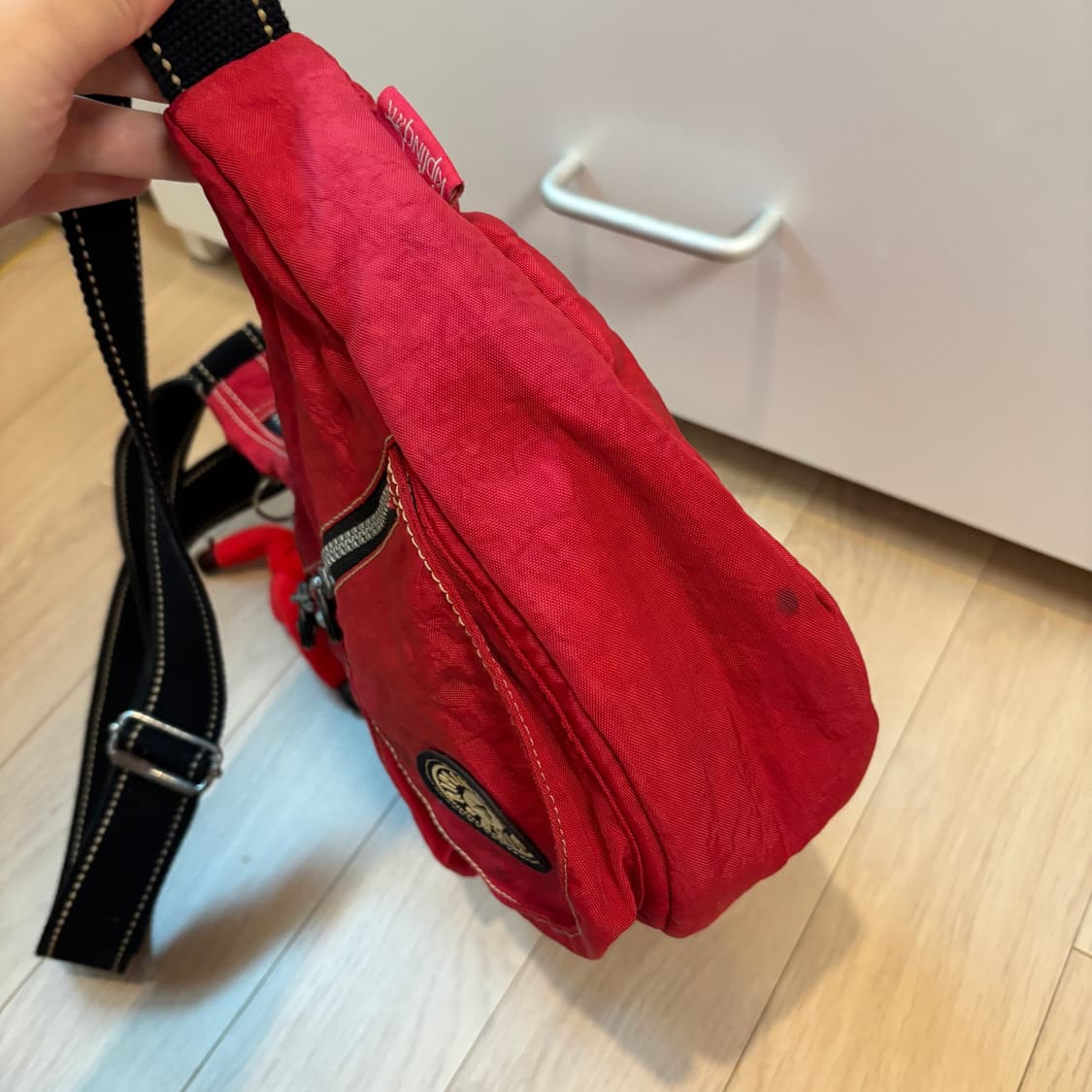 키플링 레드 숄더 크로스백 상품이미지9