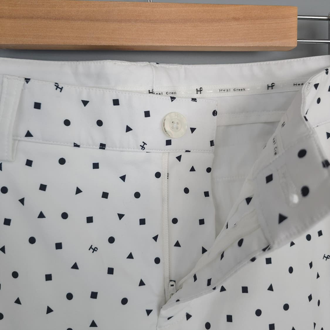 힐크릭 Heal Creek 남성 골프 팬츠 도트 패턴 화이트 31 상품이미지7