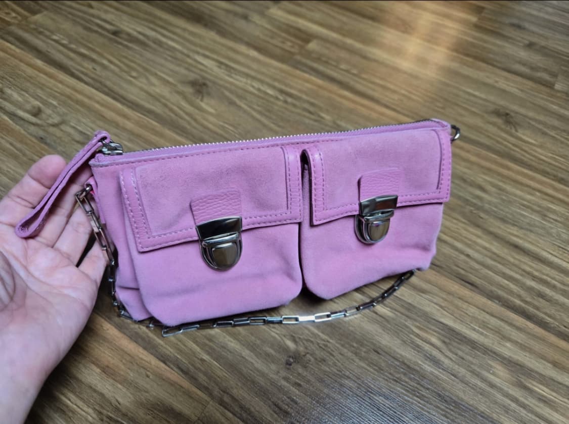 바나나 리퍼블릭 - 핑크 스웨이드 체인 숄더백 [정품] 상품이미지2