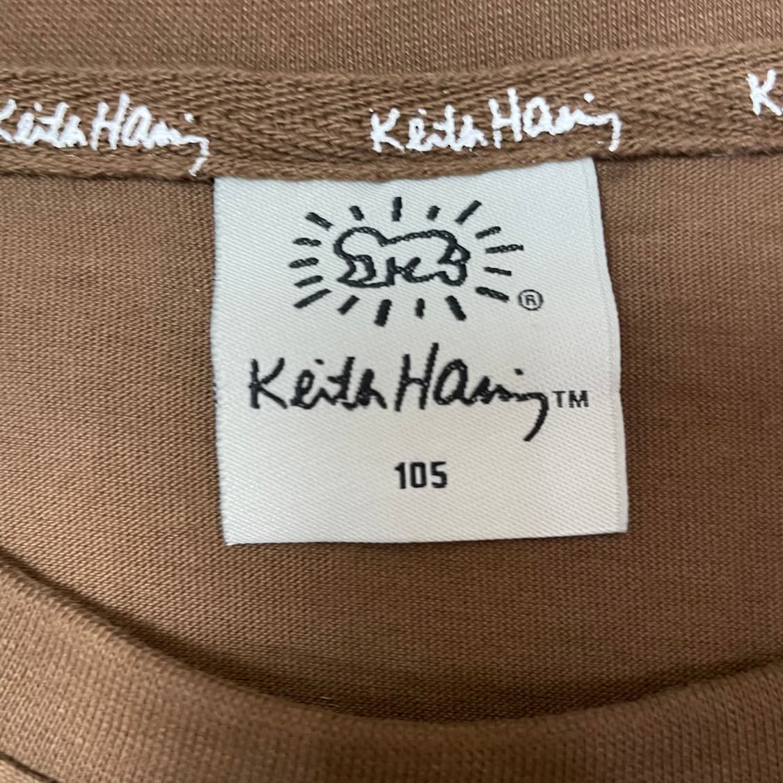 키스해링 브라운 롱슬리브 긴팔 티셔츠 105 상품이미지4