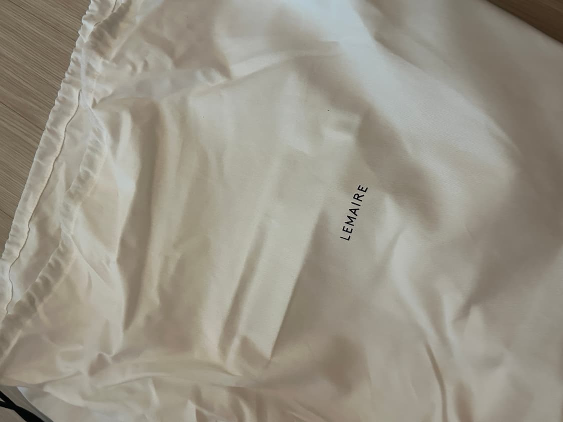 르메르 럭스 레더 벨티드 호보백 다크 초콜릿 상품이미지4