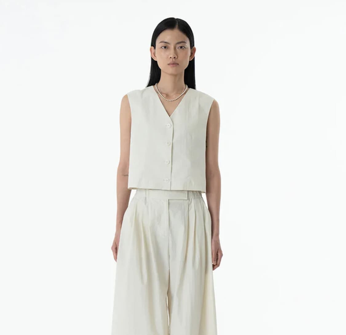 아모멘토 브이넥 라인 베스트 상품이미지2