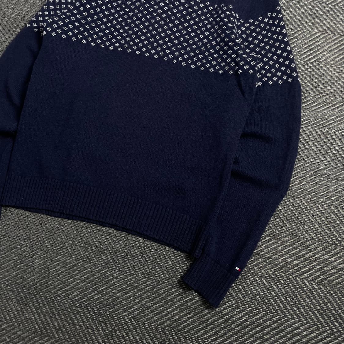 타미힐피거 패턴 라운드넥 니트 네이비o 5022 상품이미지2