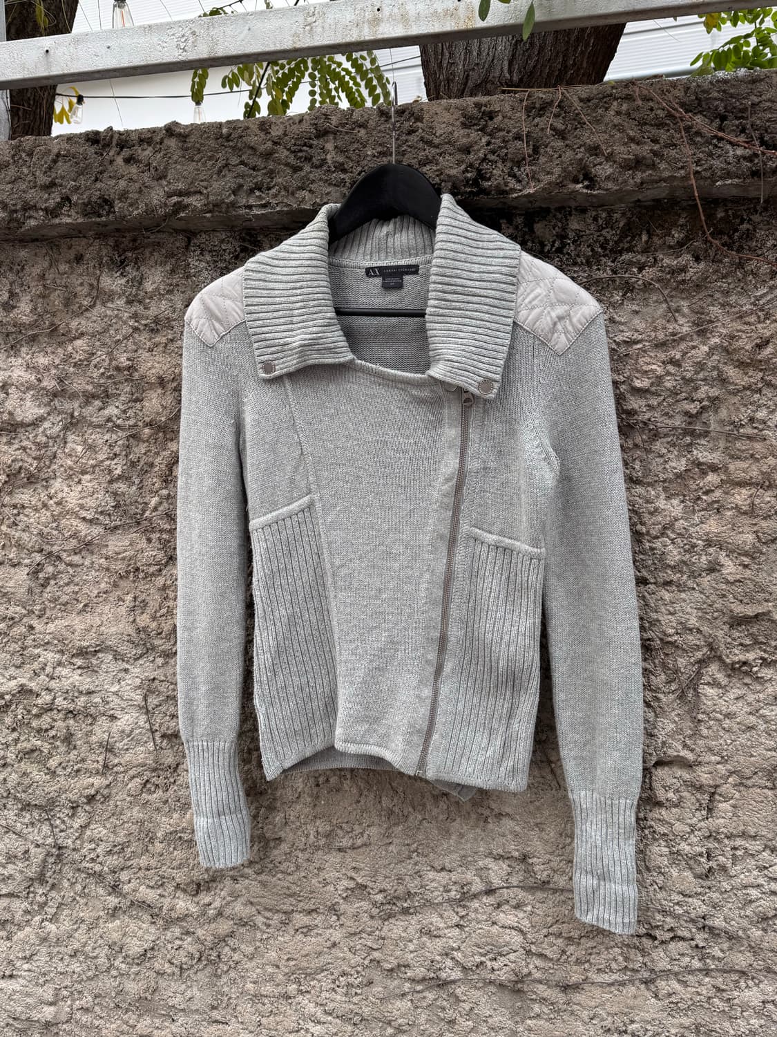 아르마니 익스체인지 언발란스 니트 집업 상품이미지1