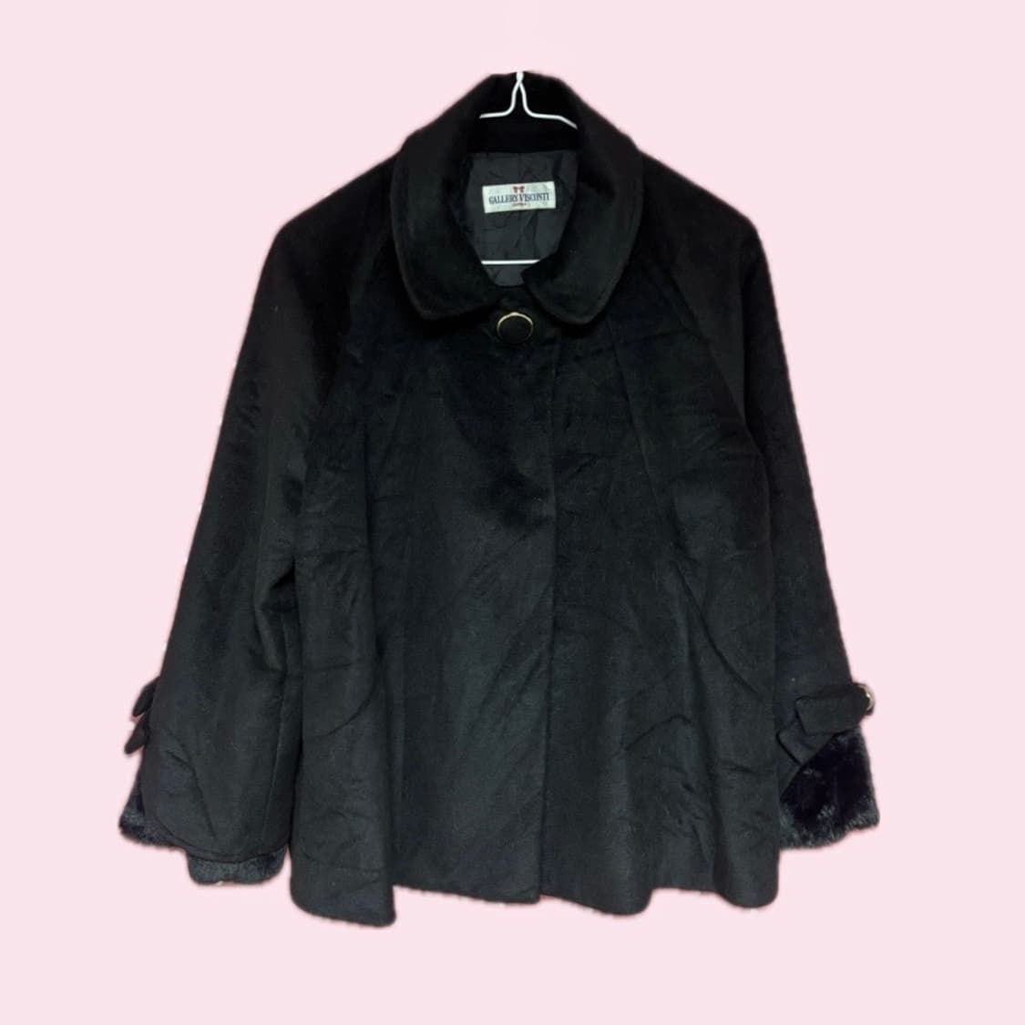 [GALLERY VISCONTI] 블랙 갸루 퍼 코트 상품이미지1