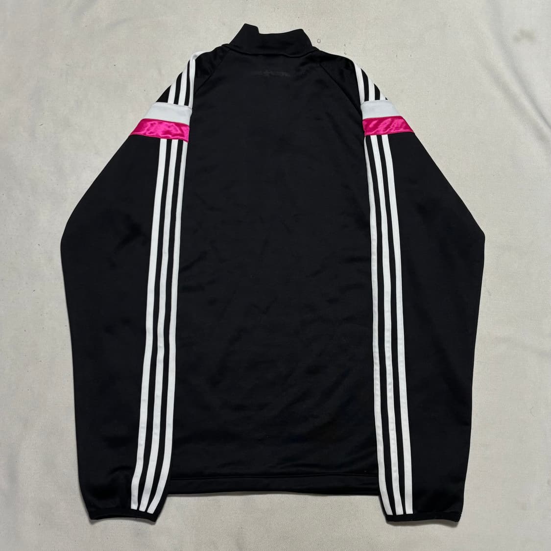 L 아디다스 레알 마드리드 핑크 블랙 배색 트레이닝 탑 상품이미지3