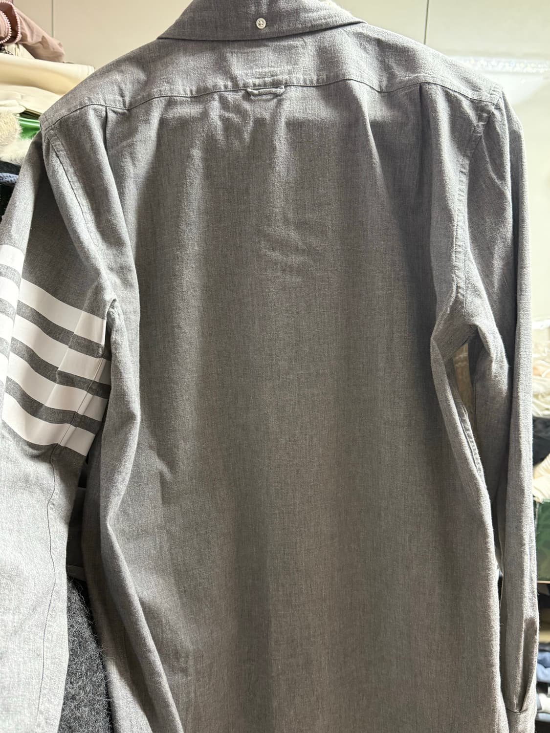 톰브라운 샴브레이셔츠 상품이미지2