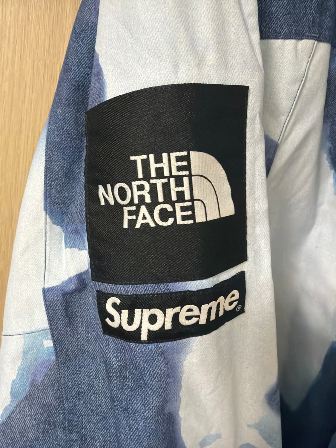 슈프림 노스페이스 블리치드 자켓 상품이미지2