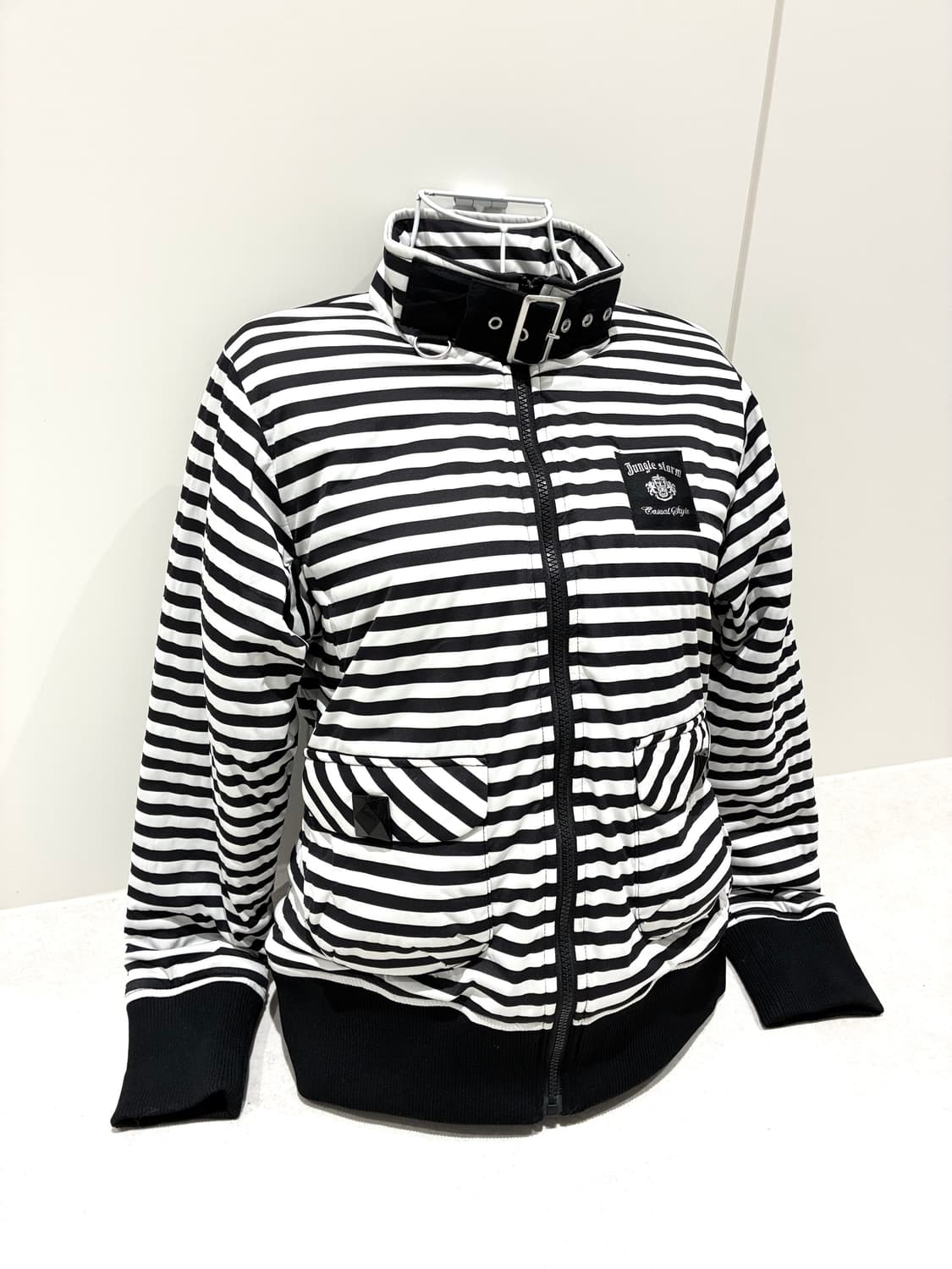 펑크 넥버클 포켓 패딩집업 상품이미지3