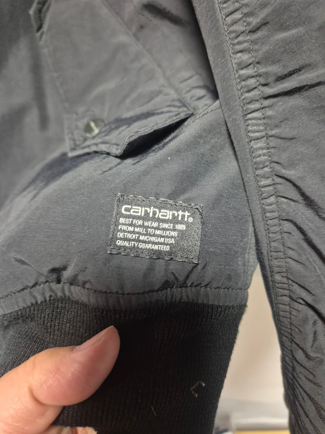 칼하트 블랙 MA-1 봄버 자켓 M사이즈(상태A급) 상품이미지3