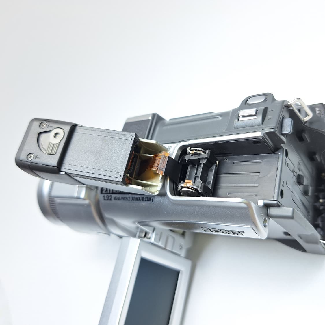 작동미확인/소니 SONY DCR-TRV70 빈티지 캠코더 인테리어 장식  상품이미지9