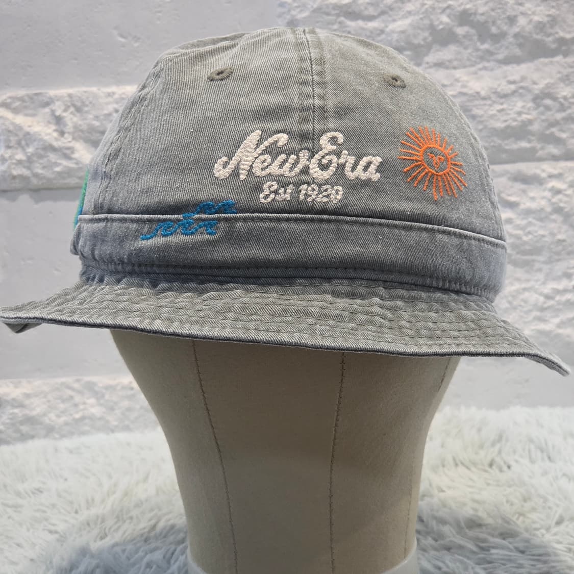 p9-1:뉴에라(New Era)버킷햇 그레이 데님 자수패치(약56-58) 상품이미지4