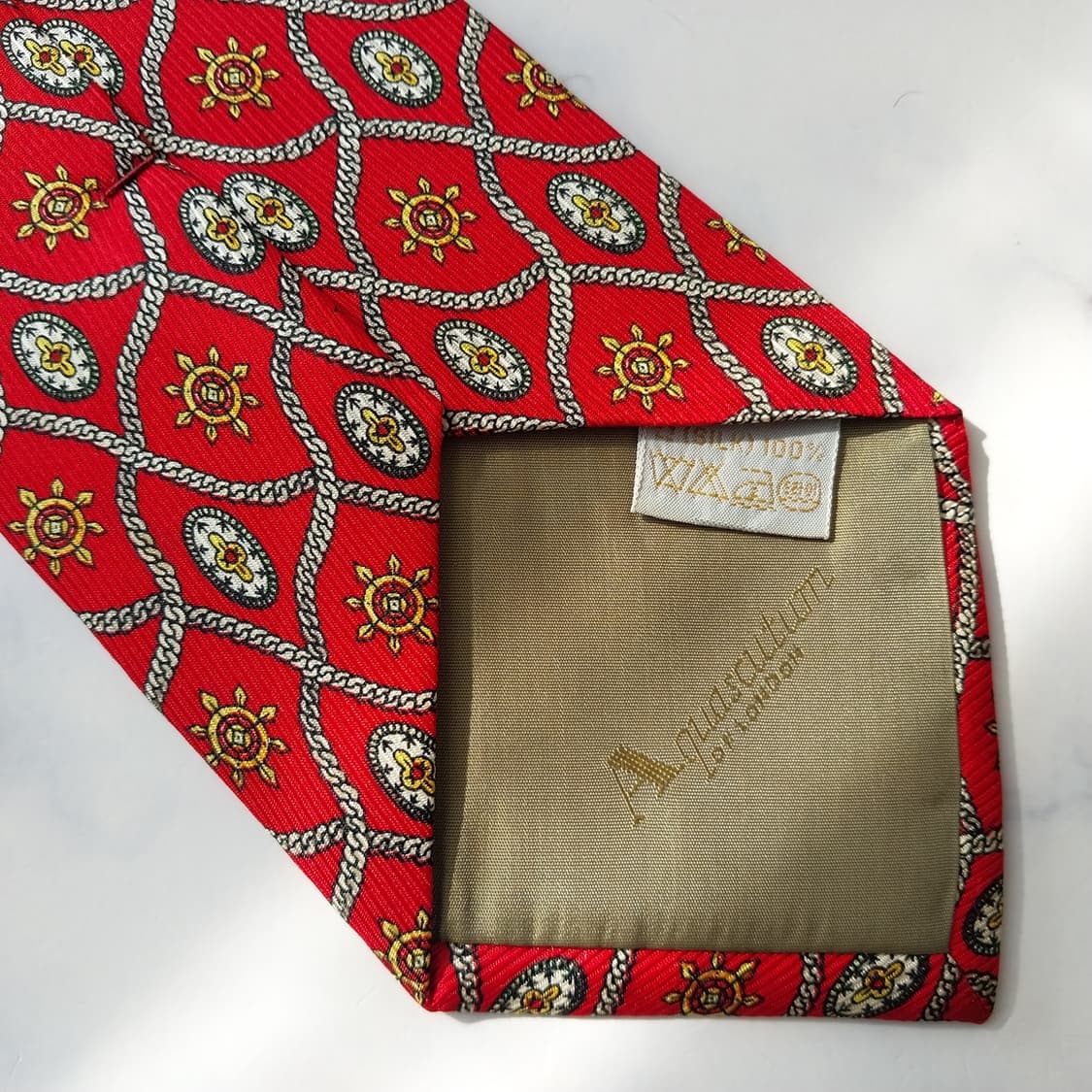 아쿠아스큐텀 넥타이 레드 오너멘탈 패턴 10cm A+등급 K2013
 상품이미지8