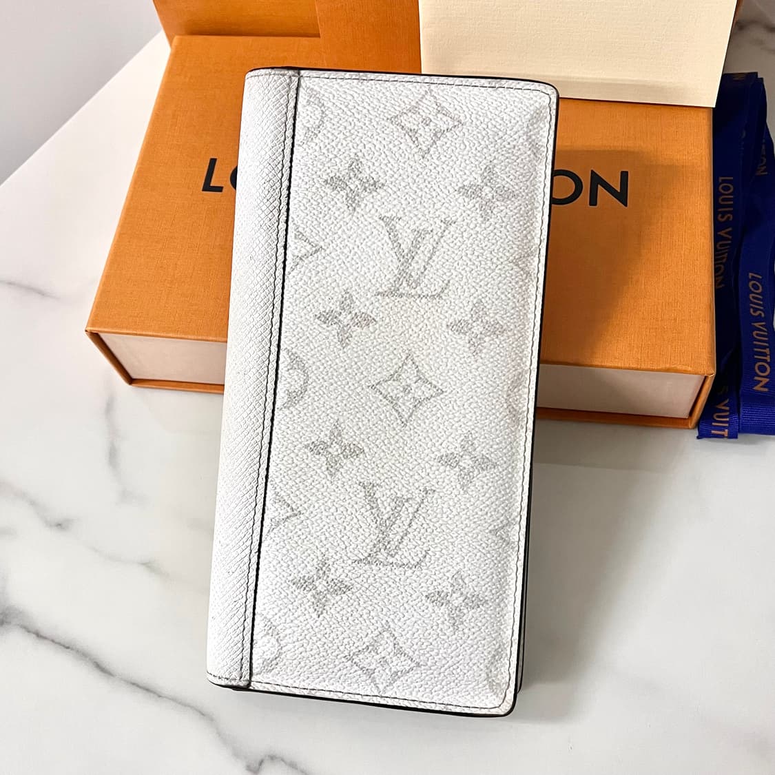 [S급/정품] 루이비통 화이트 옵틱 브라짜월릿 장지갑 상품이미지2