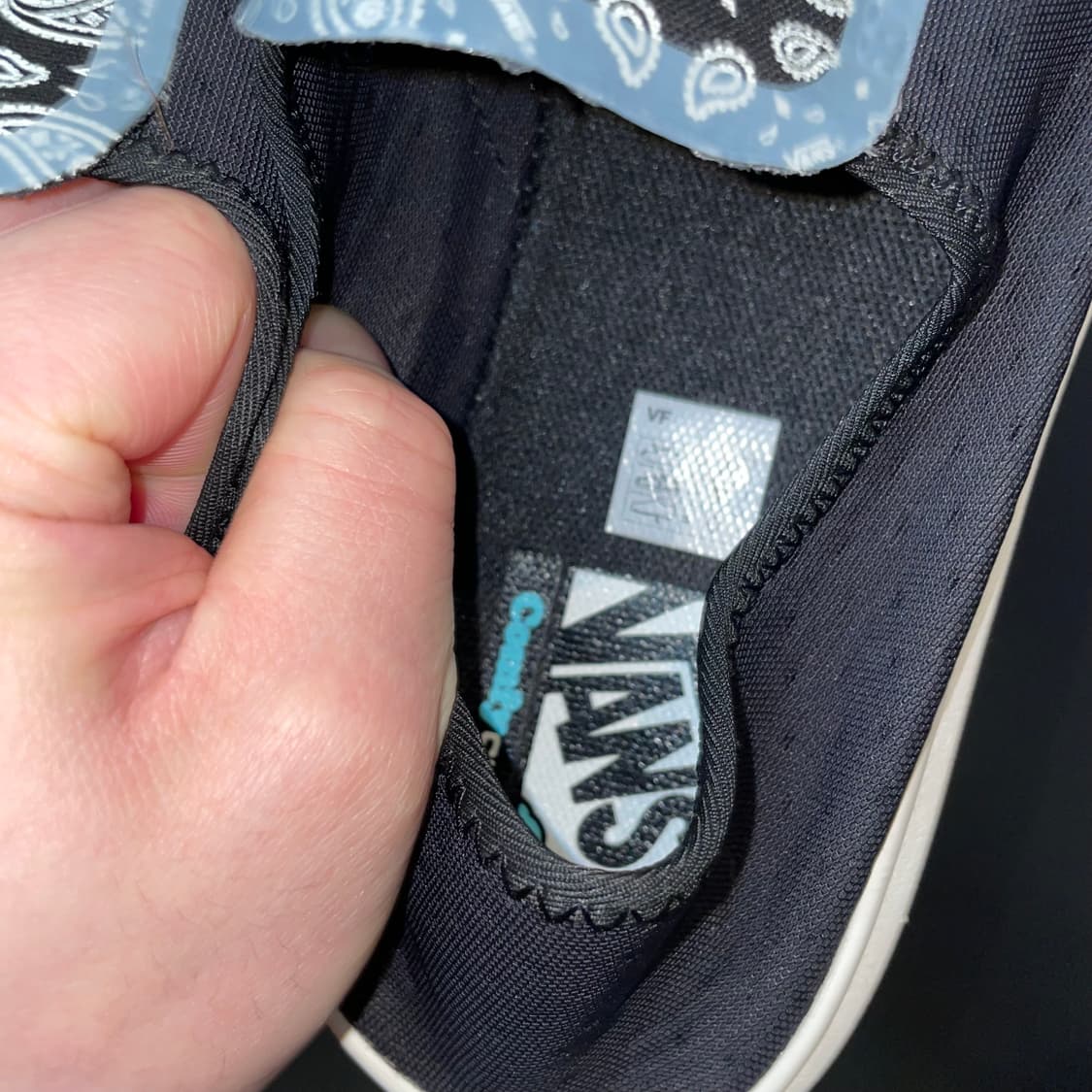 (260)반스 컴피쿠시 원 반다나 VN0A45J51KP 상품이미지4