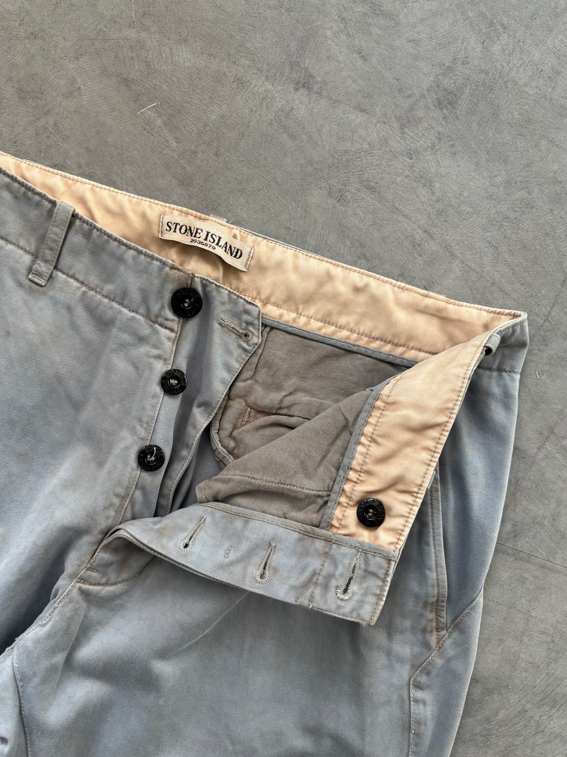 Stone Island 스톤아일랜드 라이트블루 가먼트다잉 치노 팬츠 상품이미지5