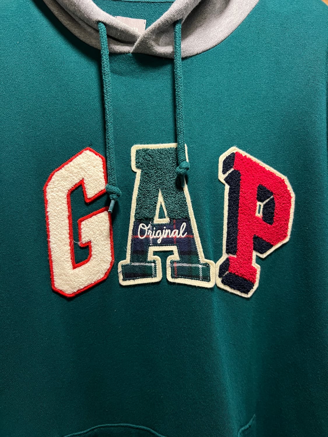[L]GAP 갭 스펠아웃 패치 멀티컬러 후드 티셔츠 상품이미지4