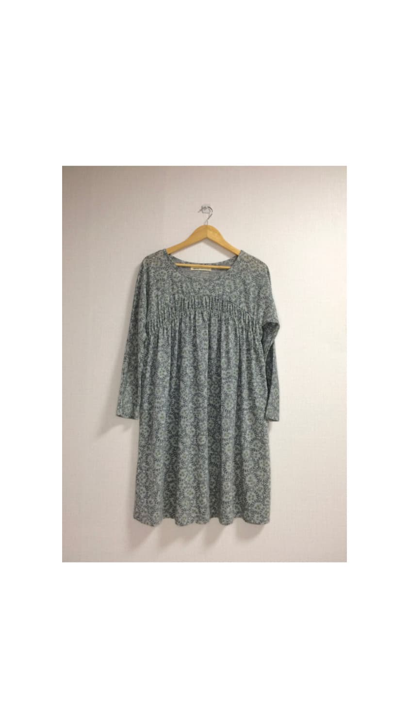 빈티지 그레이 잔플라워 셔링 모리걸 긴팔 원피스 상품이미지1