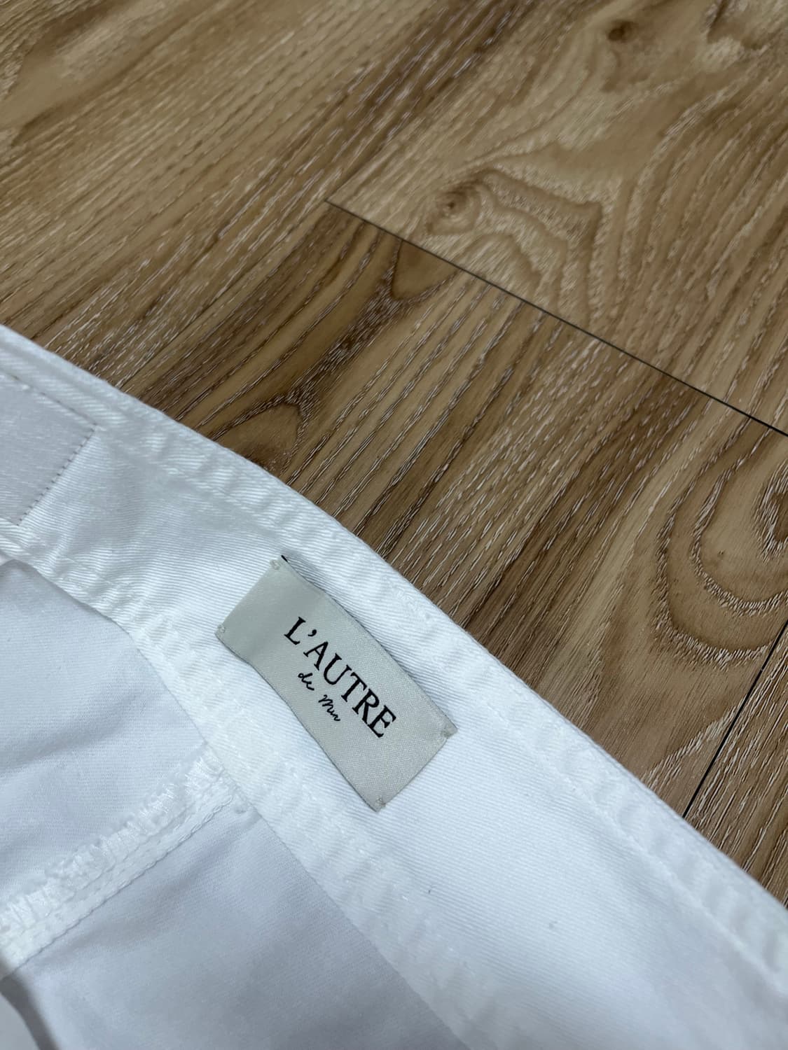 로트르드민 와이드 플레어 화이트 청바지 27 상품이미지5