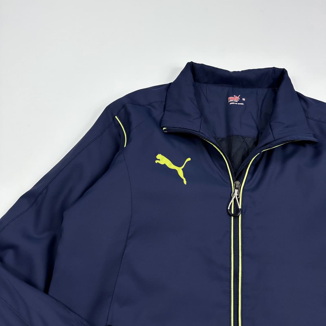 푸마 시그니처 로고 네이비 바람막이 자켓 (XS 여성추천) 상품이미지3