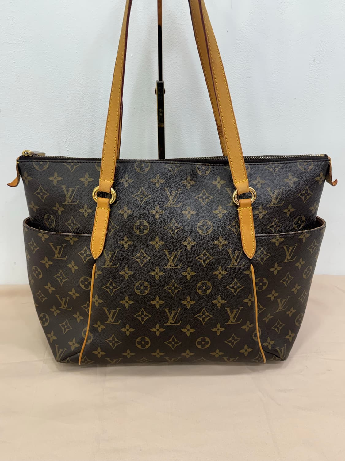 루이비통 토탈리 mm 모노그램  상품이미지2