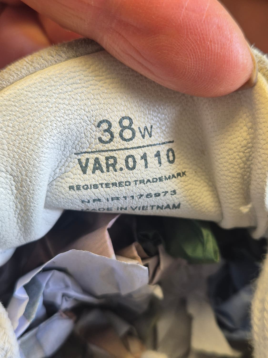 실착용3회 프리미아타 240-245(38) 샤키화이트 유니섹스 상품이미지6